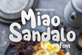 Miao Sandalo: A Handcrafted Font for Memorable Branding
